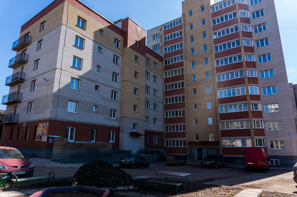 Apartamenty U Vokzala Kirov (Kirov) Luaran gambar